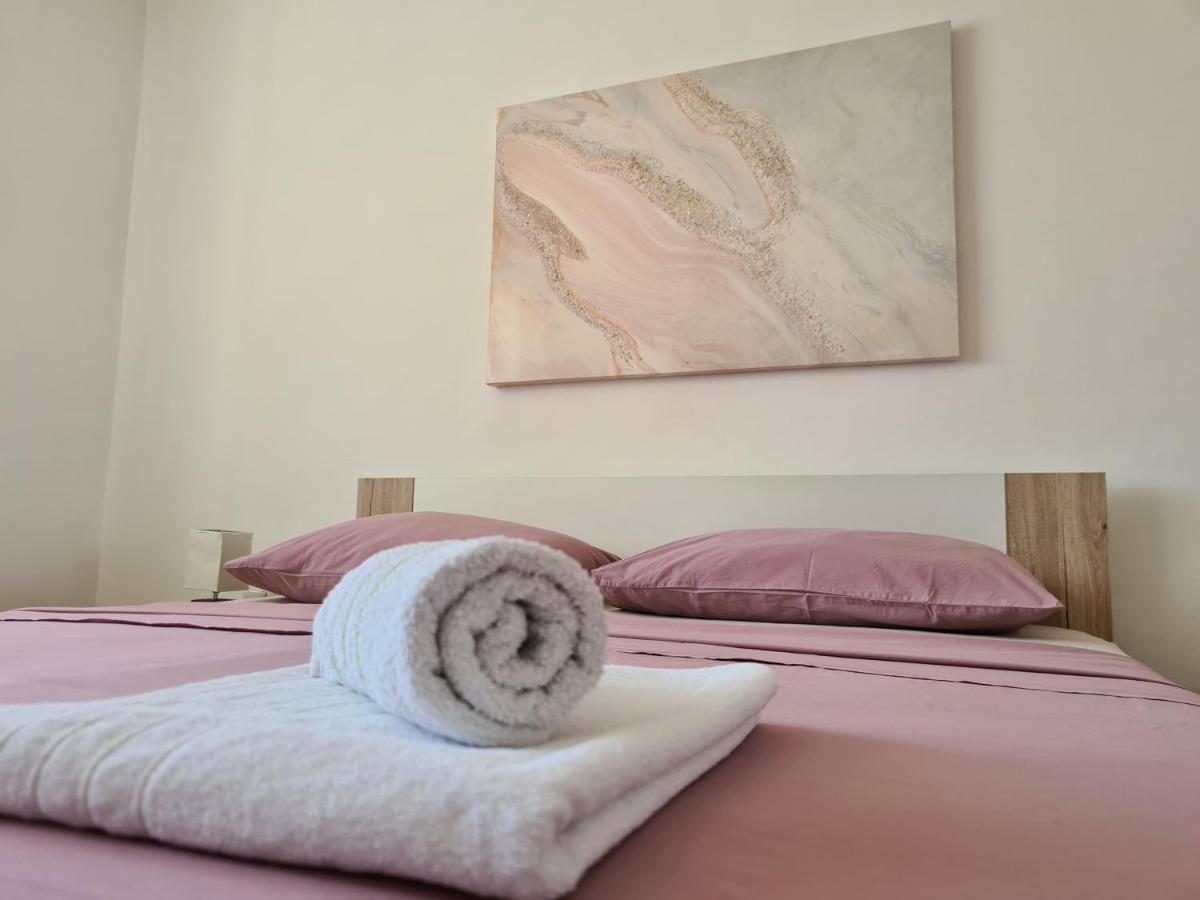 Apartments Ivana Zadar Bagian luar foto