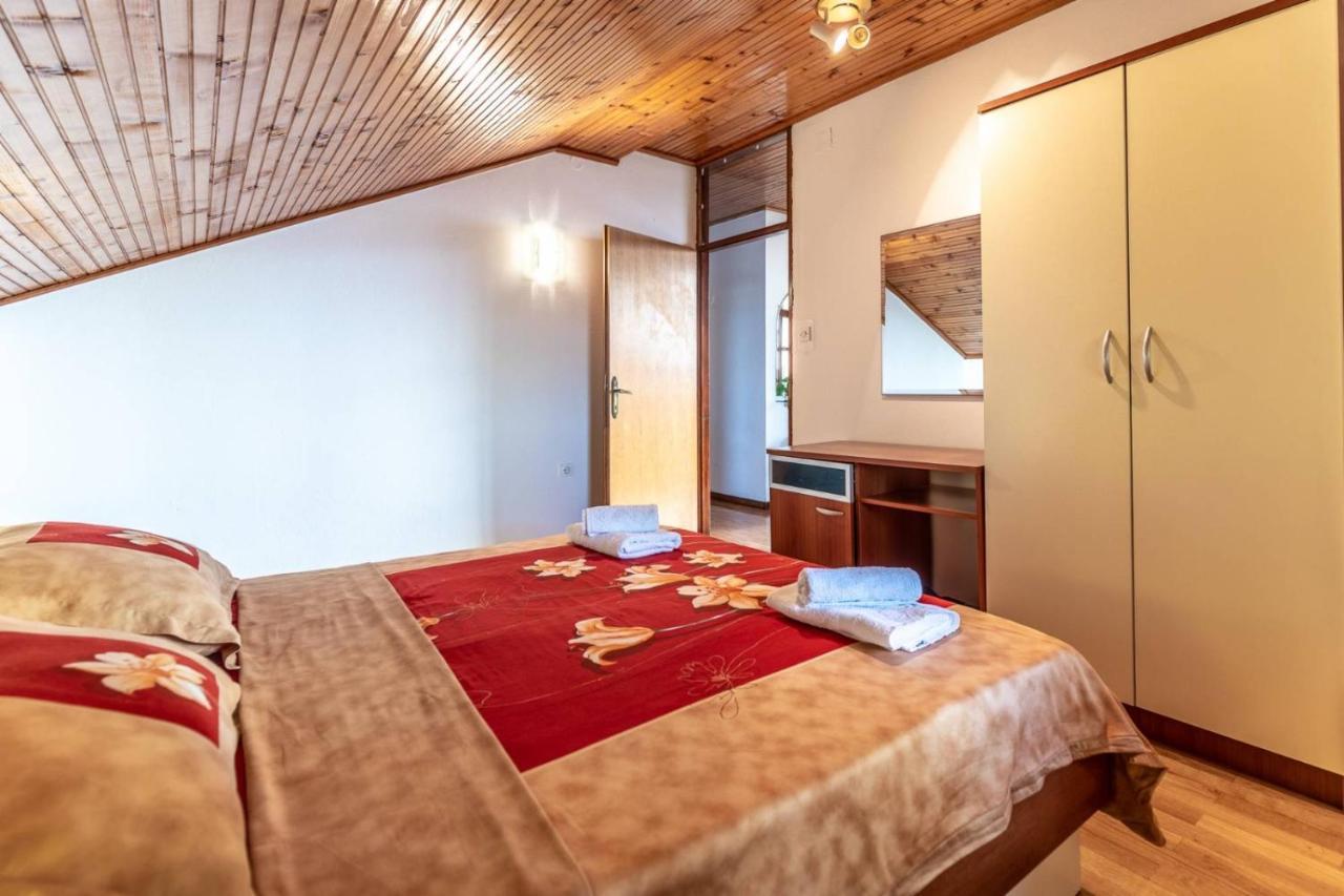 Apartments Ivana Zadar Bagian luar foto
