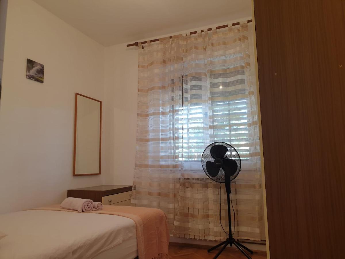 Apartments Ivana Zadar Bagian luar foto