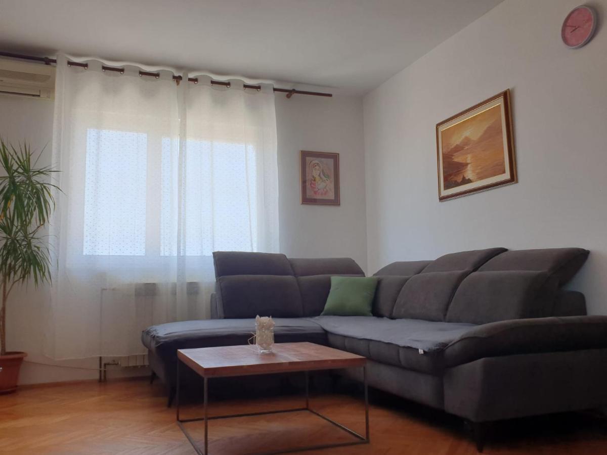 Apartments Ivana Zadar Bagian luar foto